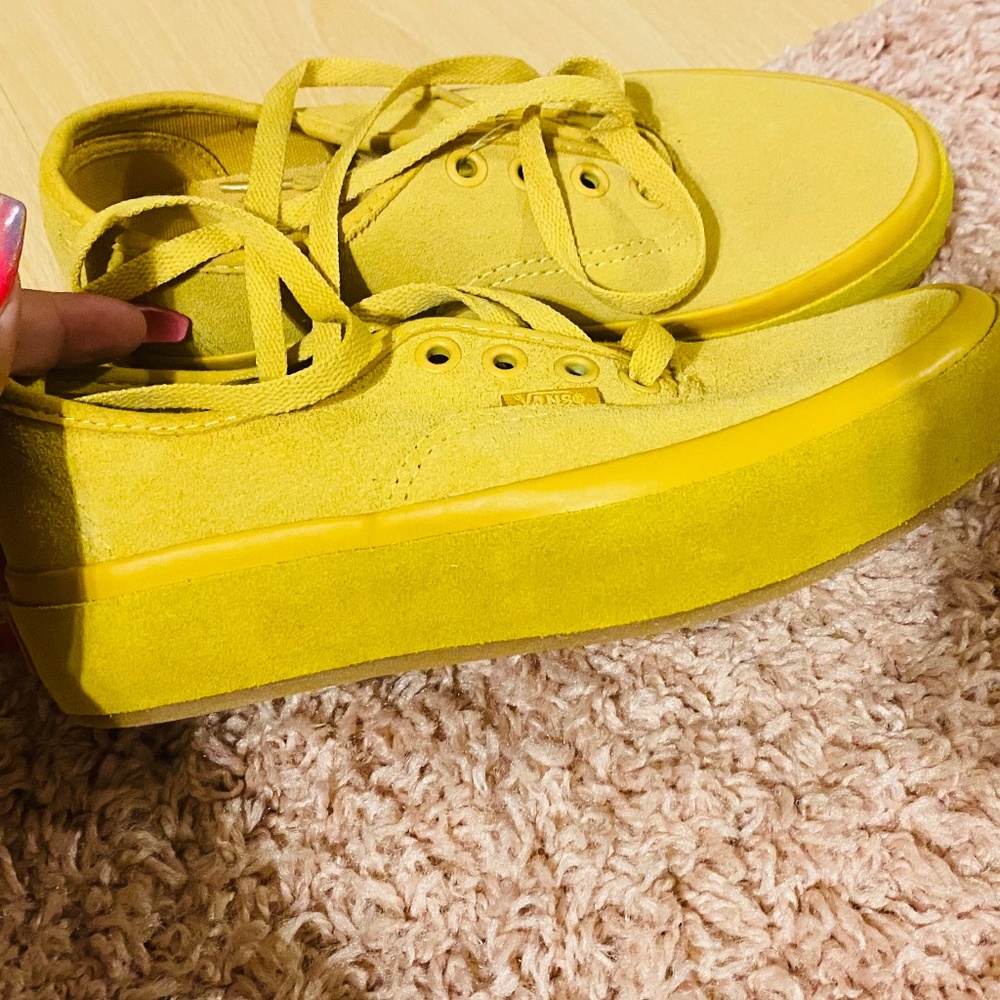Mustard vans